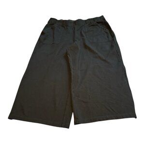 Max Studio London wide leg pants. Black pull-on pants with front pockets. 2X